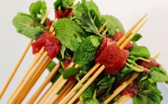合伙開(kāi)麻辣火鍋串串店需要注意什么？