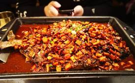 怎么吸引顧客，成為人氣烤魚店